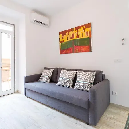 Lxroller Tram 28 Santo Antonio Apartment *