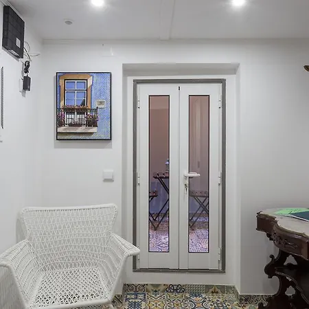 Apartment Lxroller Tram 28 Santo Antonio Lisbon